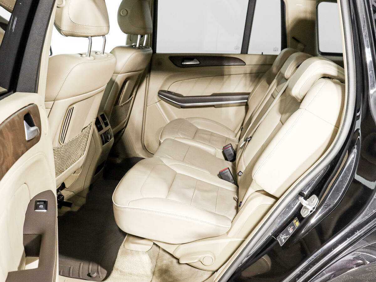 Mercedes-Benz GL-Класс с пробегом — 2013 год. Фото: #12