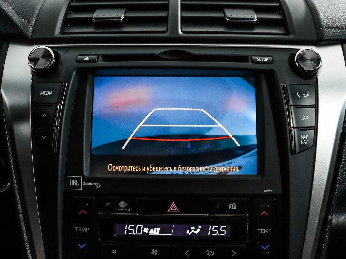 Toyota Camry с пробегом — 2015 год. Фото: #17