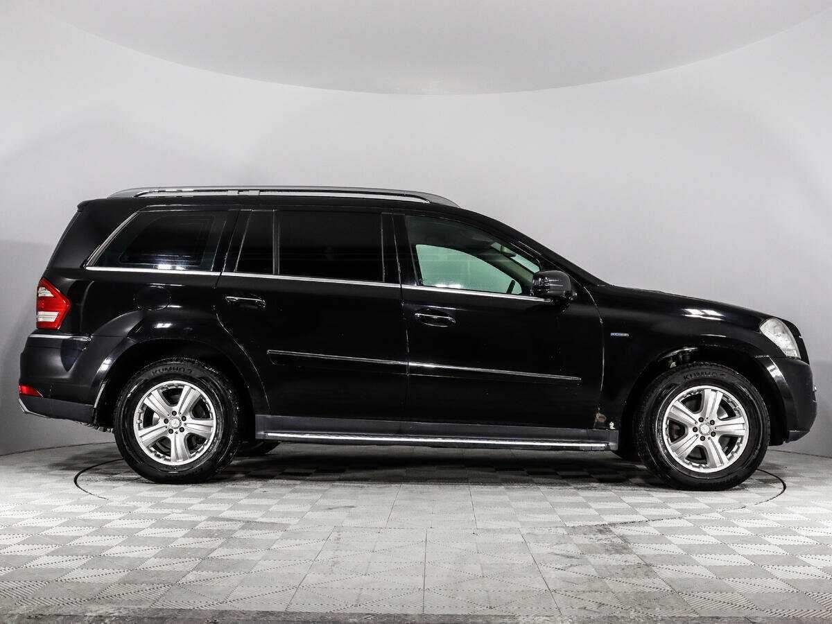 Mercedes-Benz GL-Класс с пробегом — 2011 год. Фото: #3