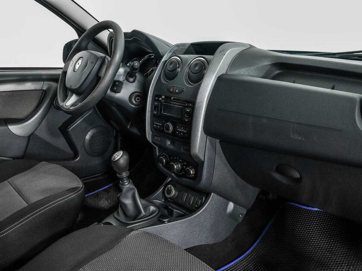 Renault Duster с пробегом — 2016 год. Фото: #10
