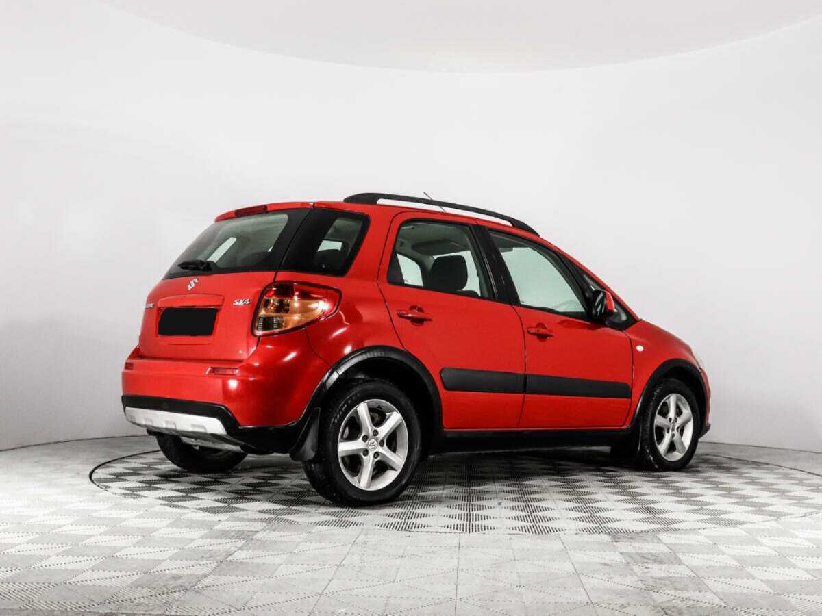 Suzuki SX4 с пробегом — 2010 год. Фото: #4