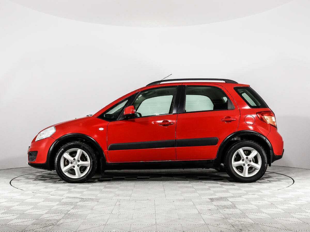 Suzuki SX4 с пробегом — 2010 год. Фото: #7