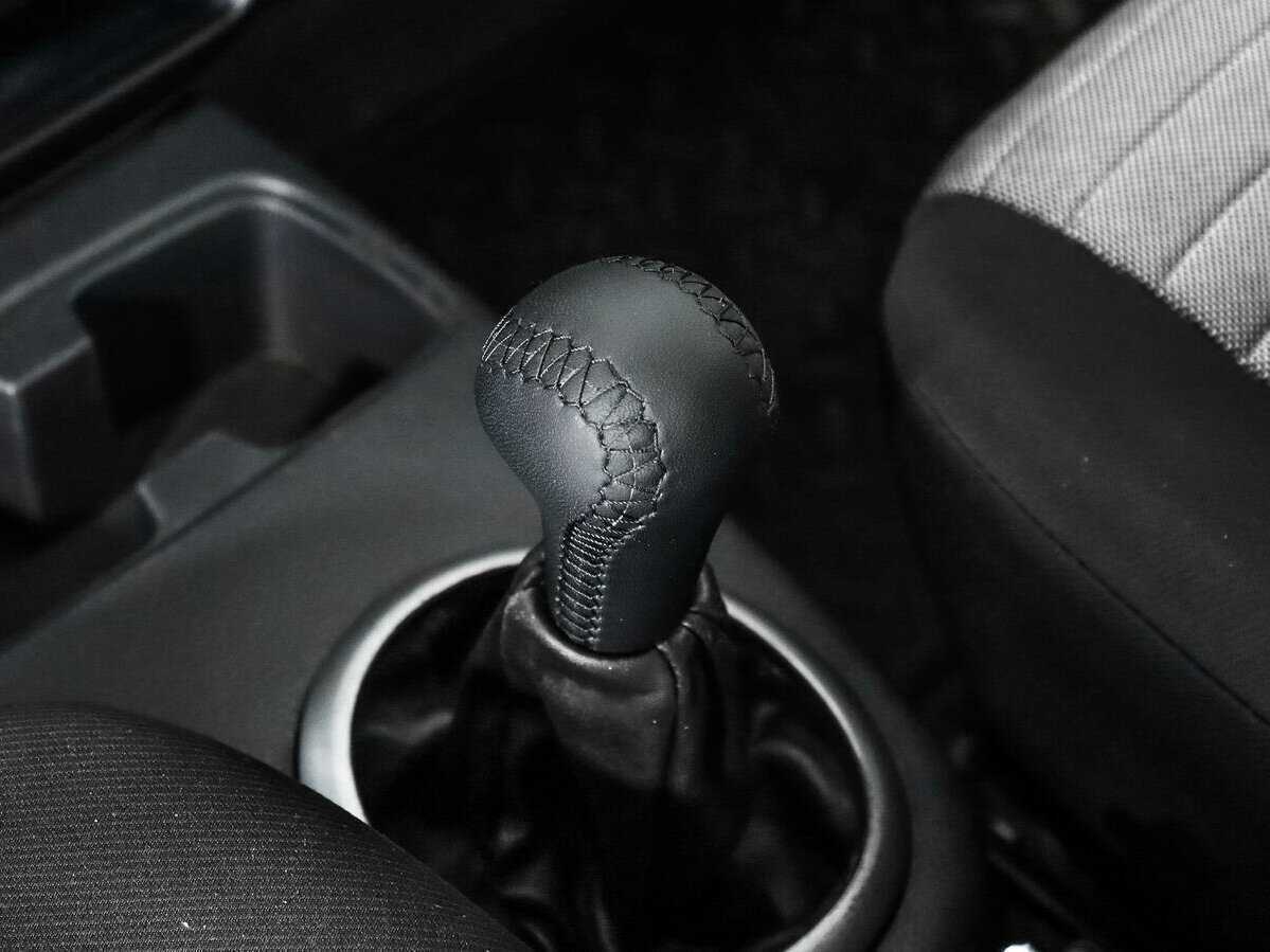 Suzuki SX4 с пробегом — 2010 год. Фото: #10