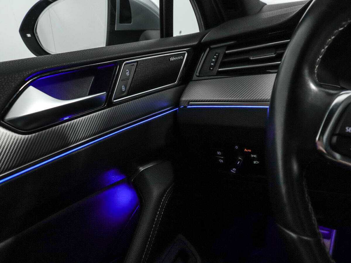 Volkswagen Passat с пробегом — 2019 год. Фото: #16