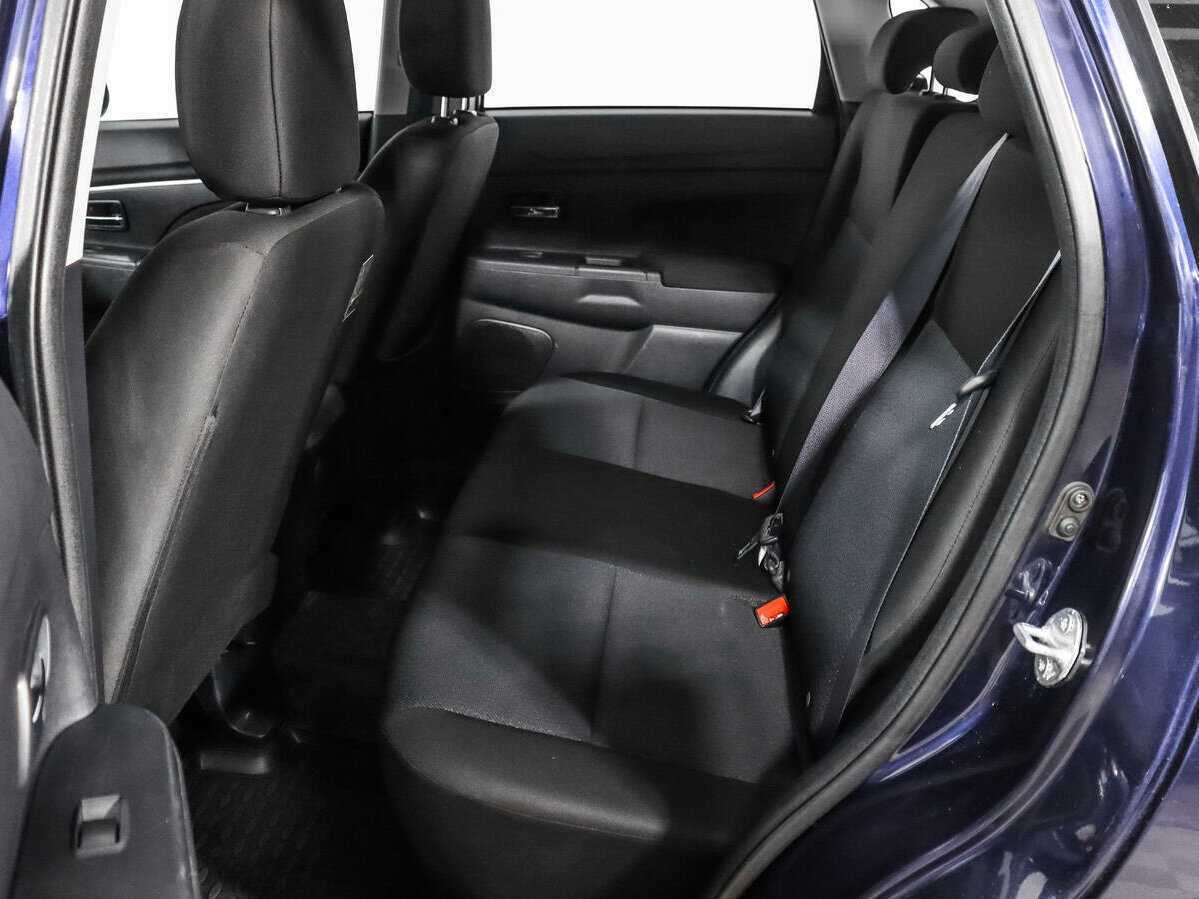 Mitsubishi ASX с пробегом — 2011 год. Фото: #9