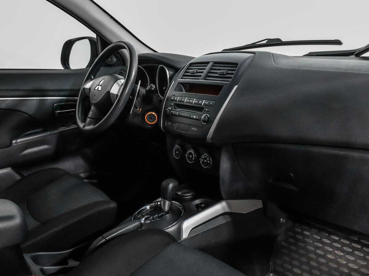 Mitsubishi ASX с пробегом — 2011 год. Фото: #10