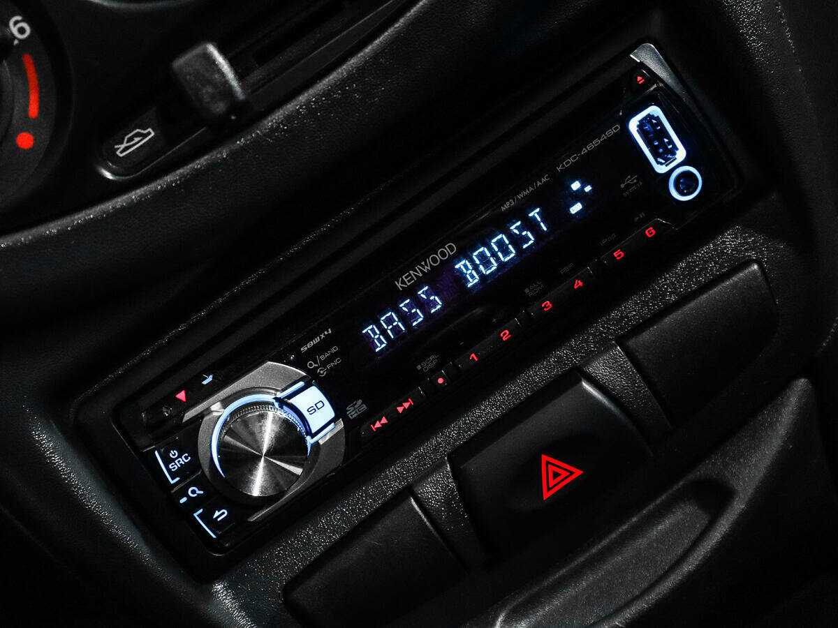 Lada (ВАЗ) Kalina с пробегом — 2013 год. Фото: #12