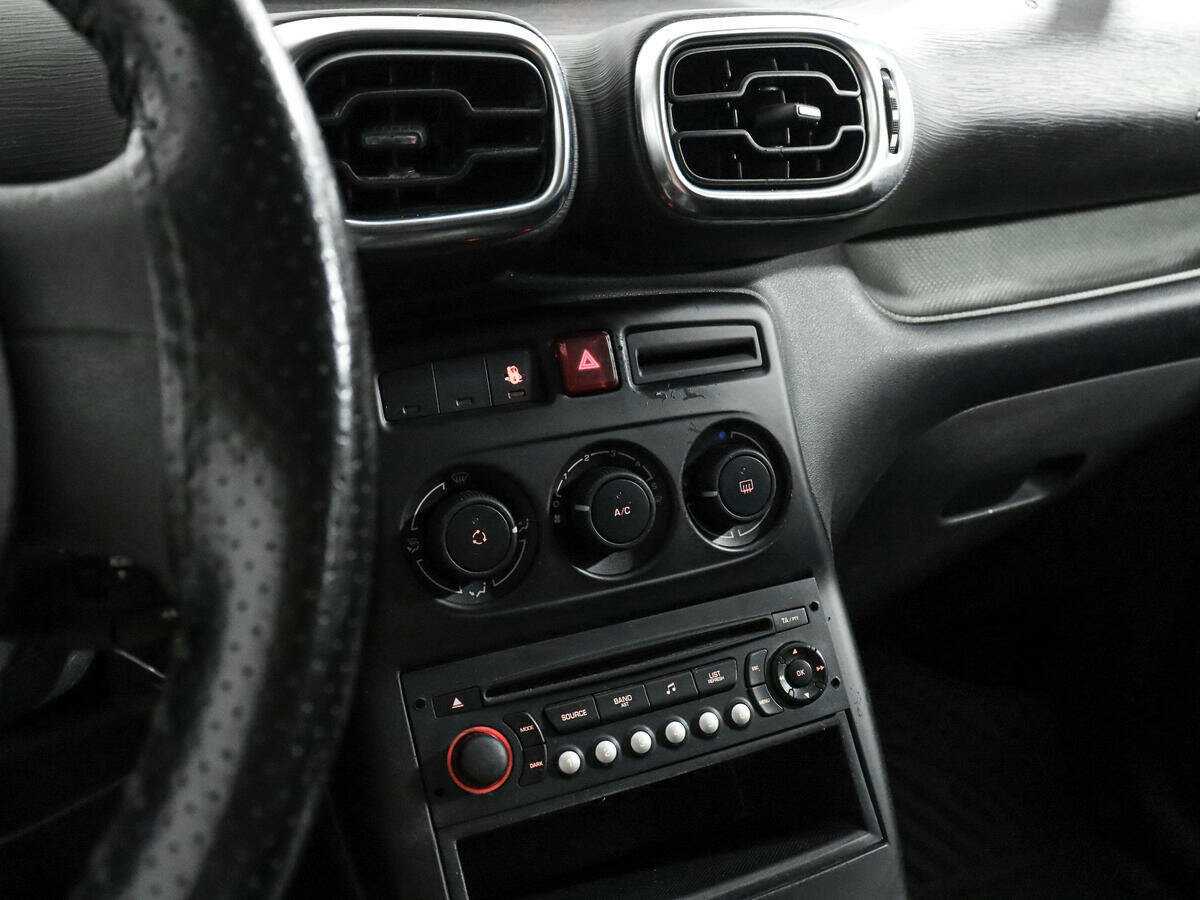 Citroen C3 Picasso с пробегом — 2011 год. Фото: #14