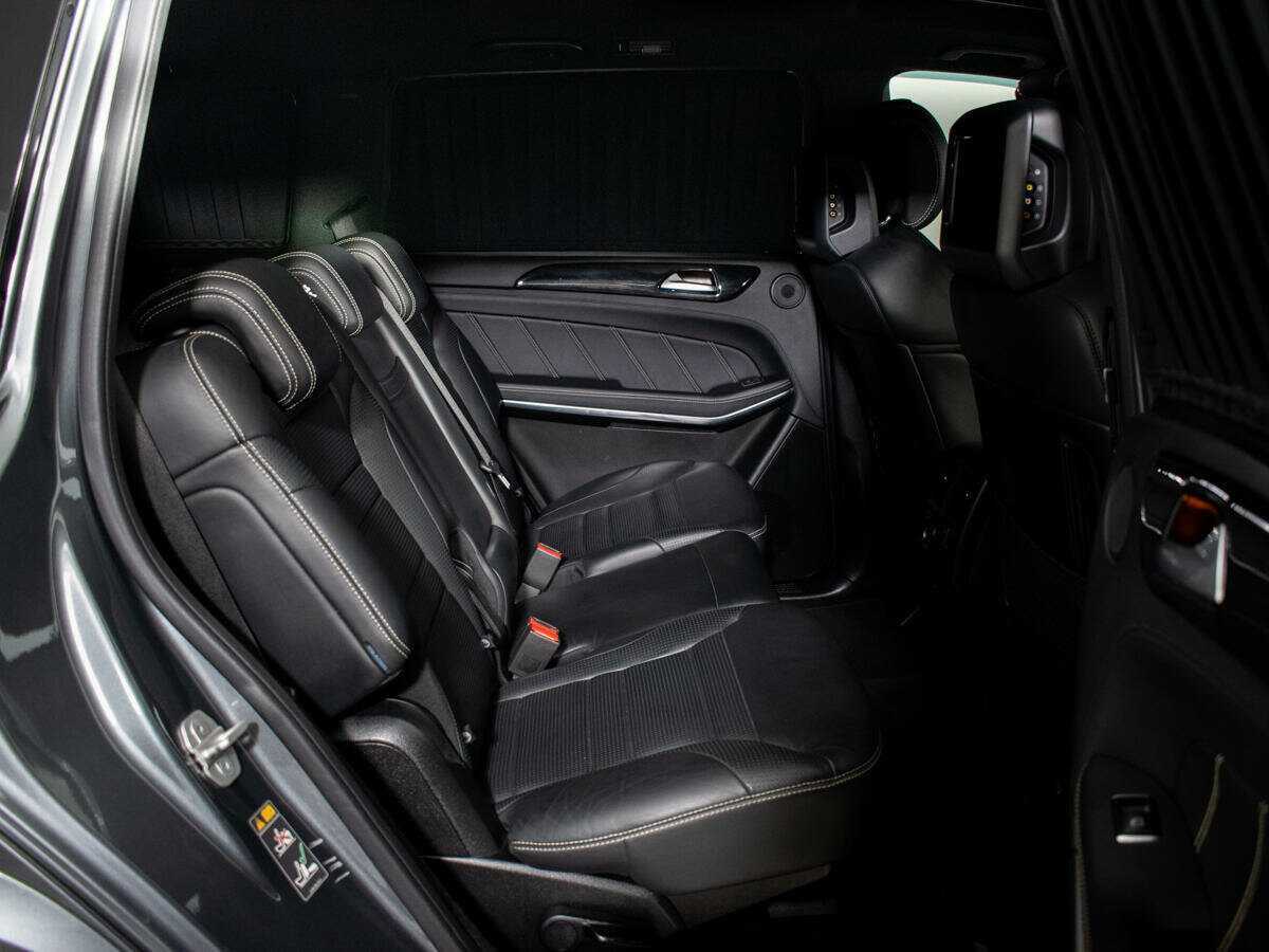 Mercedes-Benz GLS AMG с пробегом — 2016 год. Фото: #9