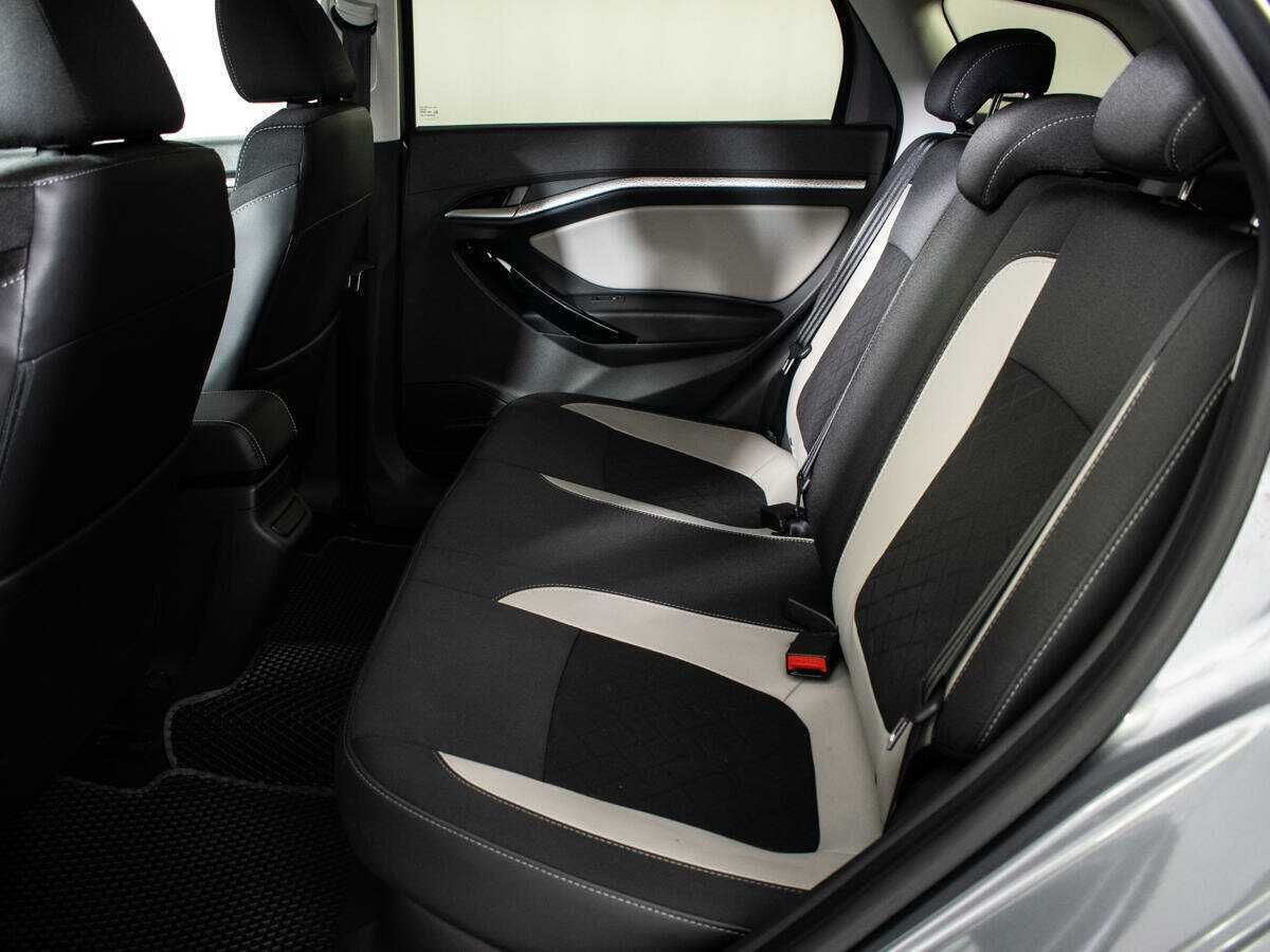 Lada (ВАЗ) Vesta с пробегом — 2019 год. Фото: #5