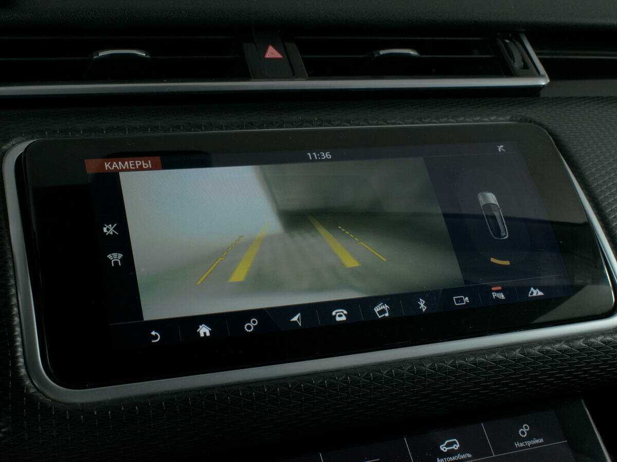 Land Rover Range Rover Velar с пробегом — 2017 год. Фото: #18