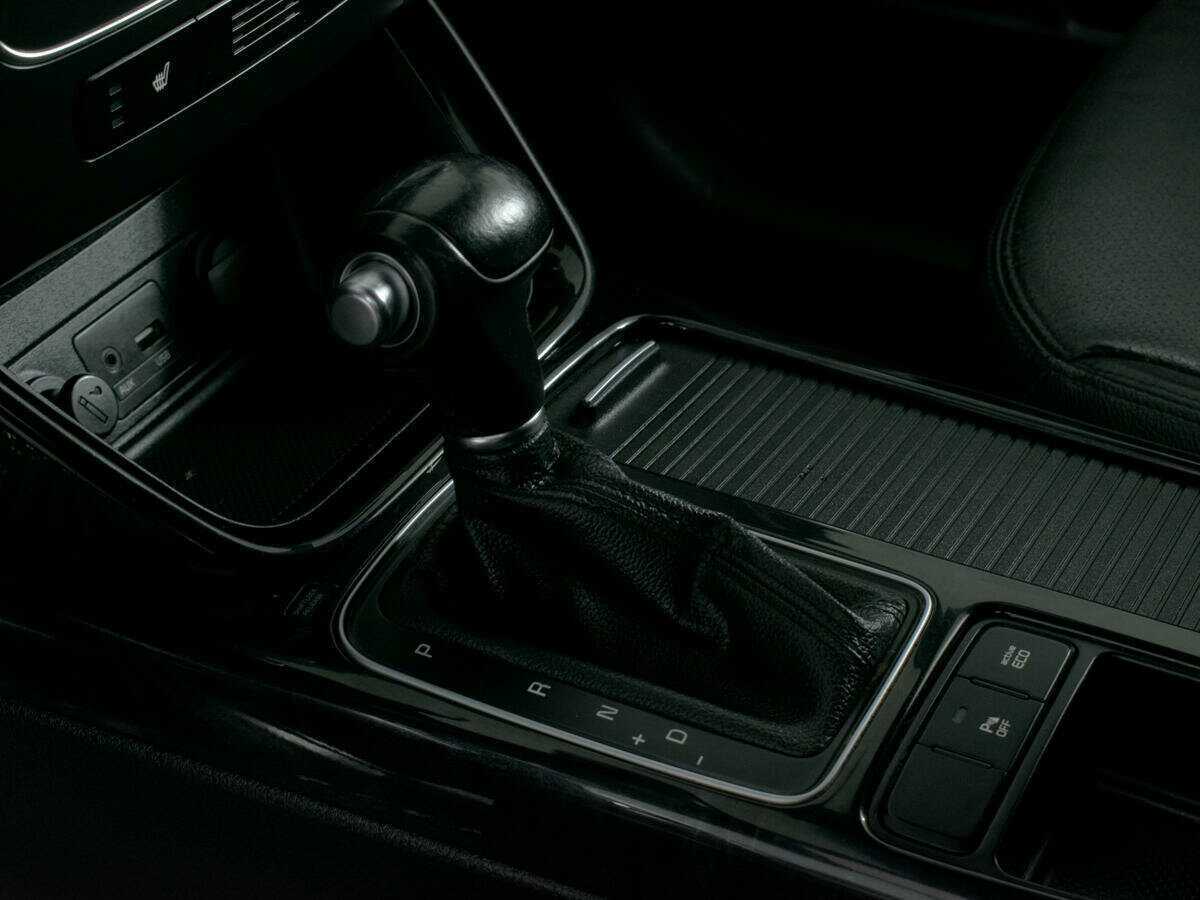 Kia Sorento с пробегом — 2017 год. Фото: #15