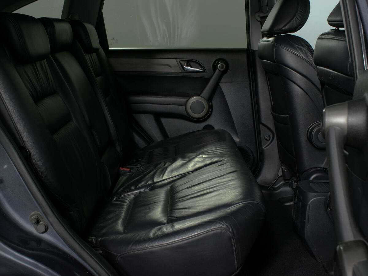 Honda CR-V с пробегом — 2010 год. Фото: #12