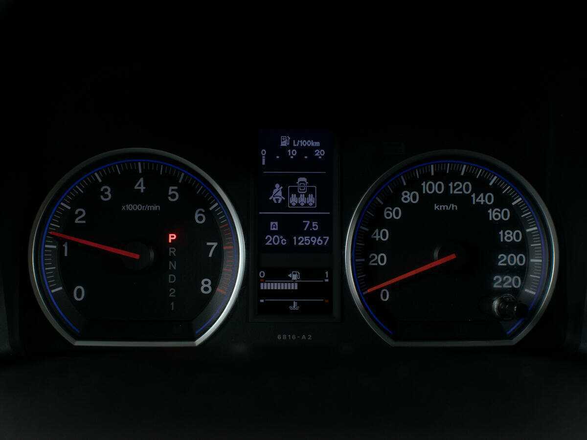 Honda CR-V с пробегом — 2010 год. Фото: #13