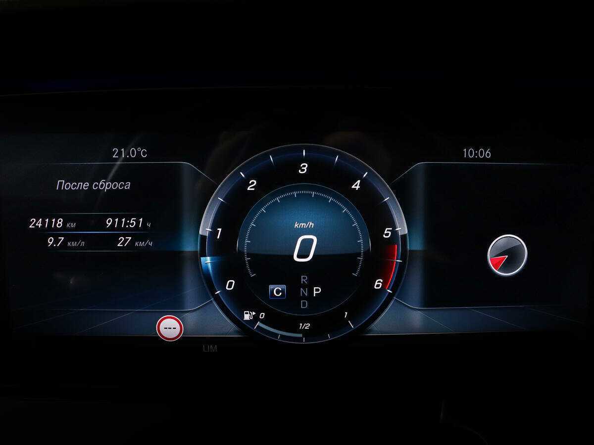 Mercedes-Benz CLS с пробегом — 2018 год. Фото: #8