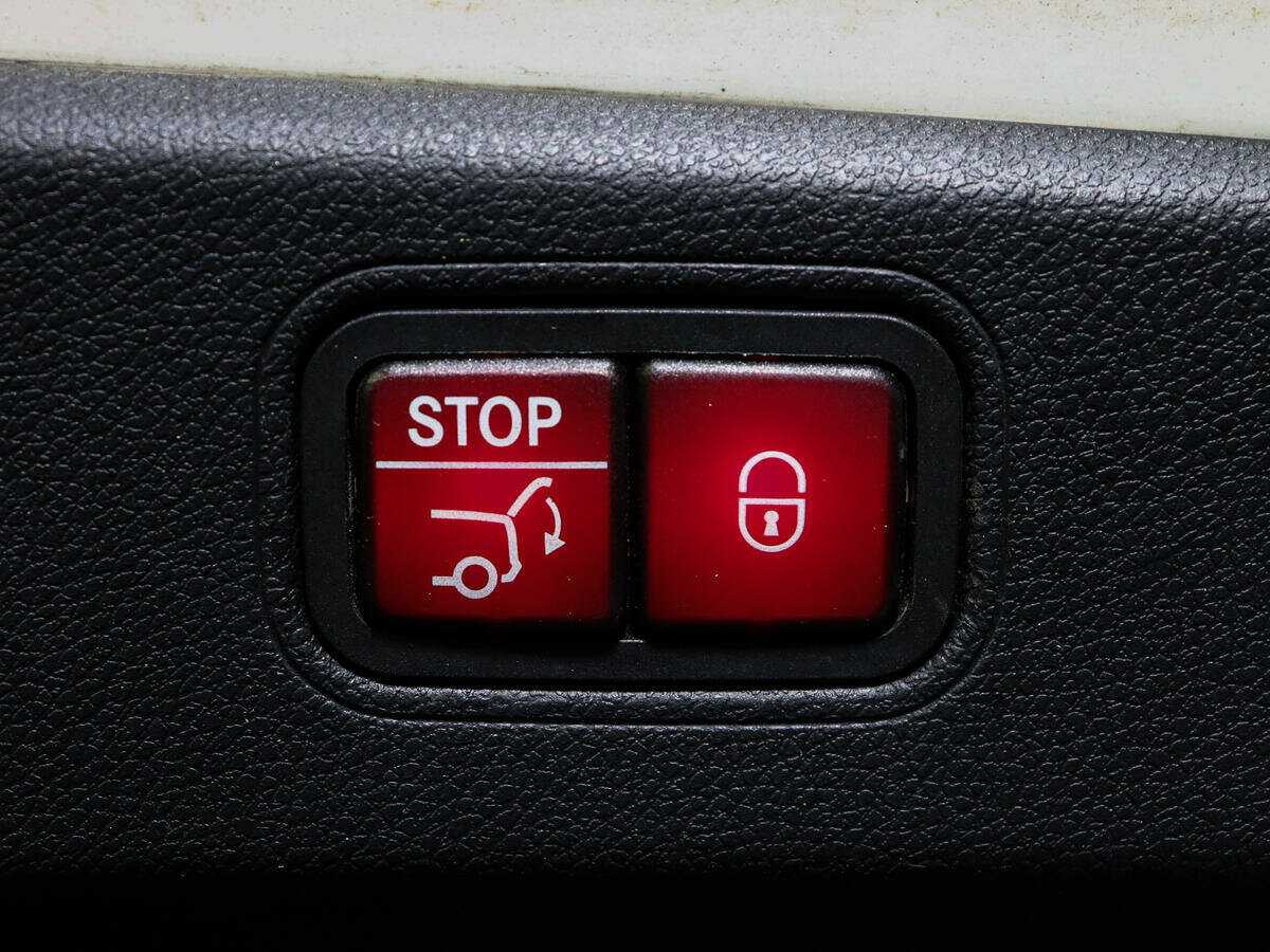 Mercedes-Benz CLS с пробегом — 2018 год. Фото: #17