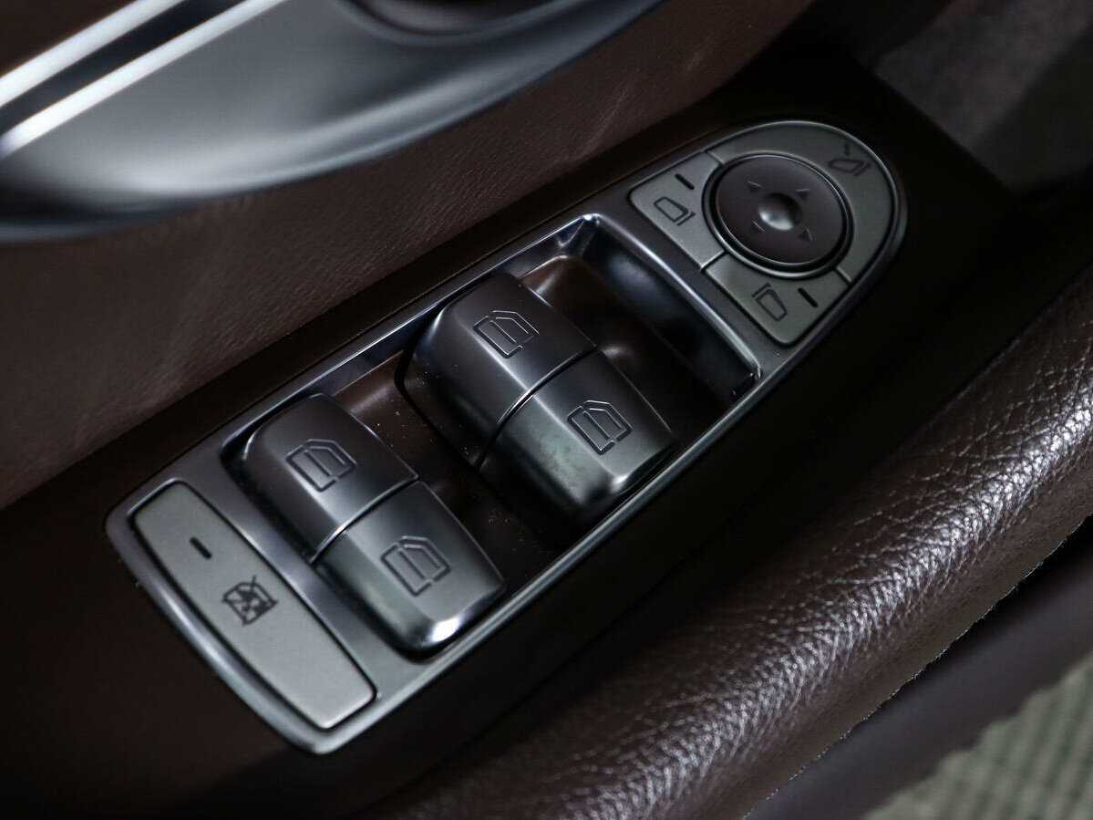 Mercedes-Benz CLS с пробегом — 2018 год. Фото: #23