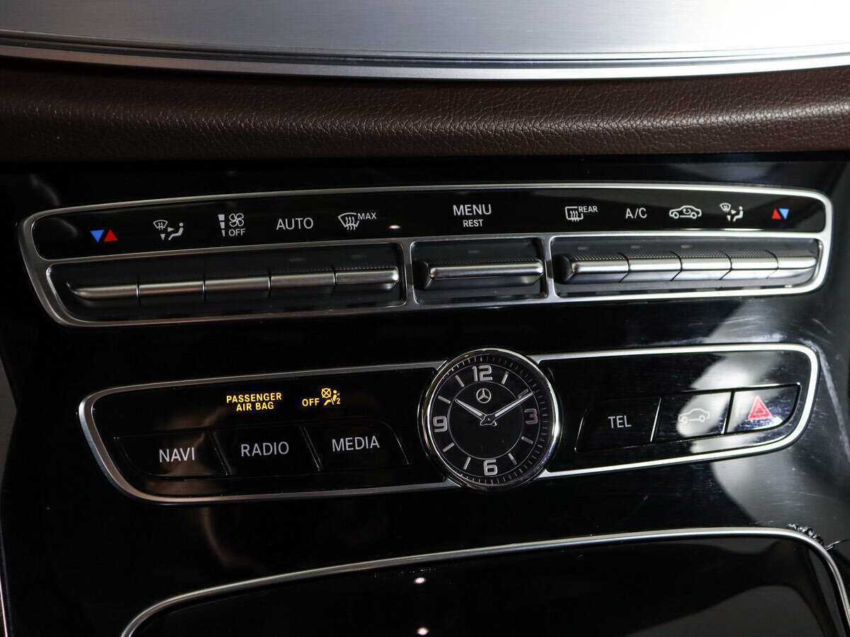 Mercedes-Benz CLS с пробегом — 2018 год. Фото: #27