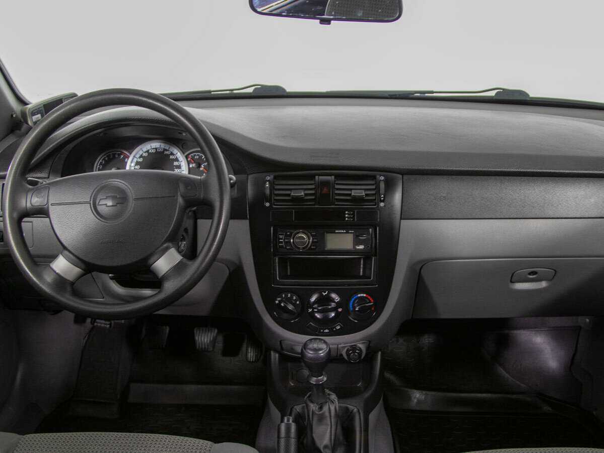 Chevrolet Lacetti с пробегом — 2010 год. Фото: #12