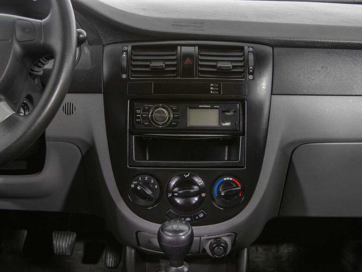 Chevrolet Lacetti с пробегом — 2010 год. Фото: #13