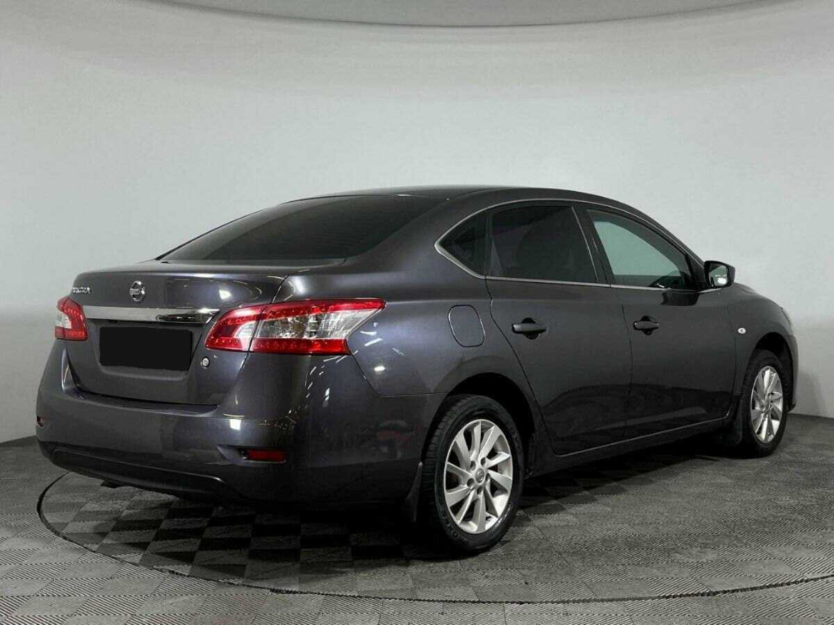 Nissan Sentra с пробегом — 2015 год. Фото: #4