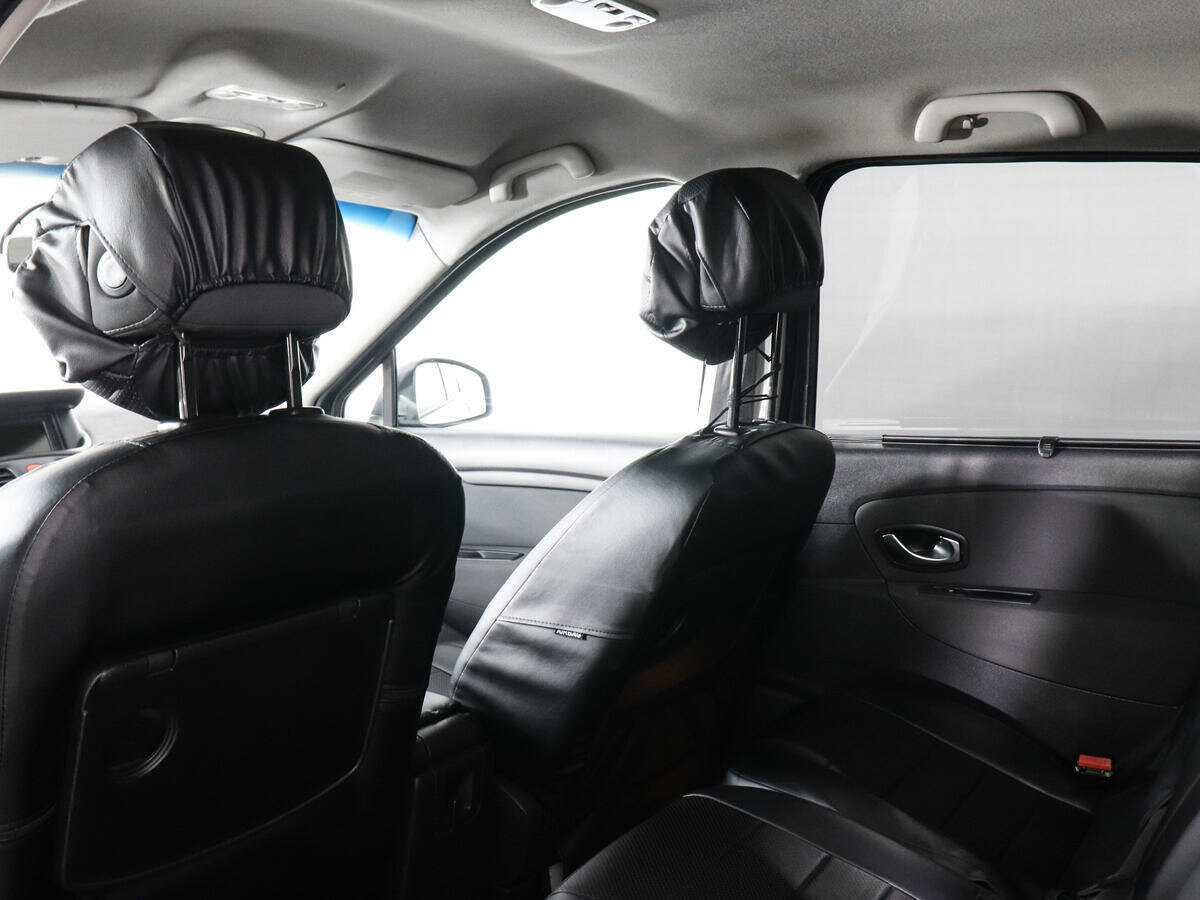Renault Scenic с пробегом — 2010 год. Фото: #7