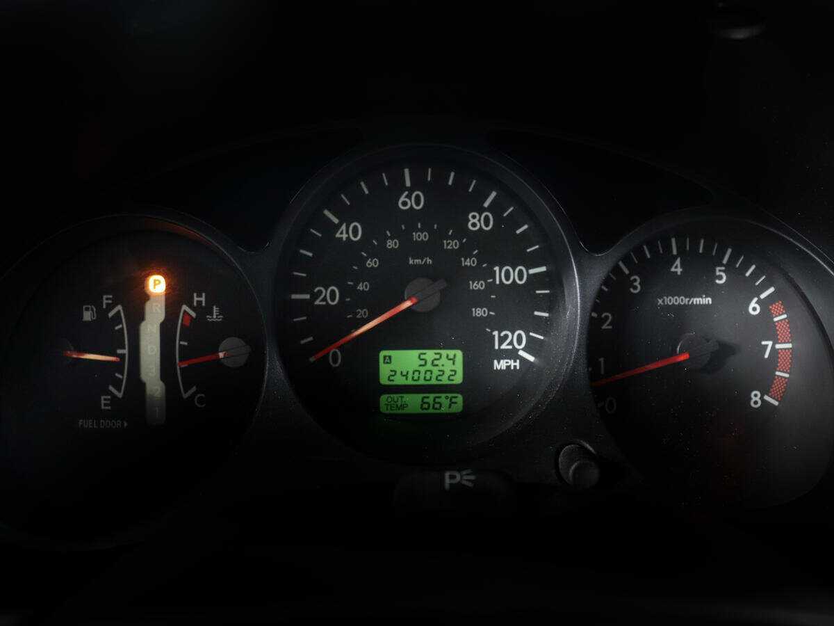 Subaru Forester с пробегом — 2002 год. Фото: #10