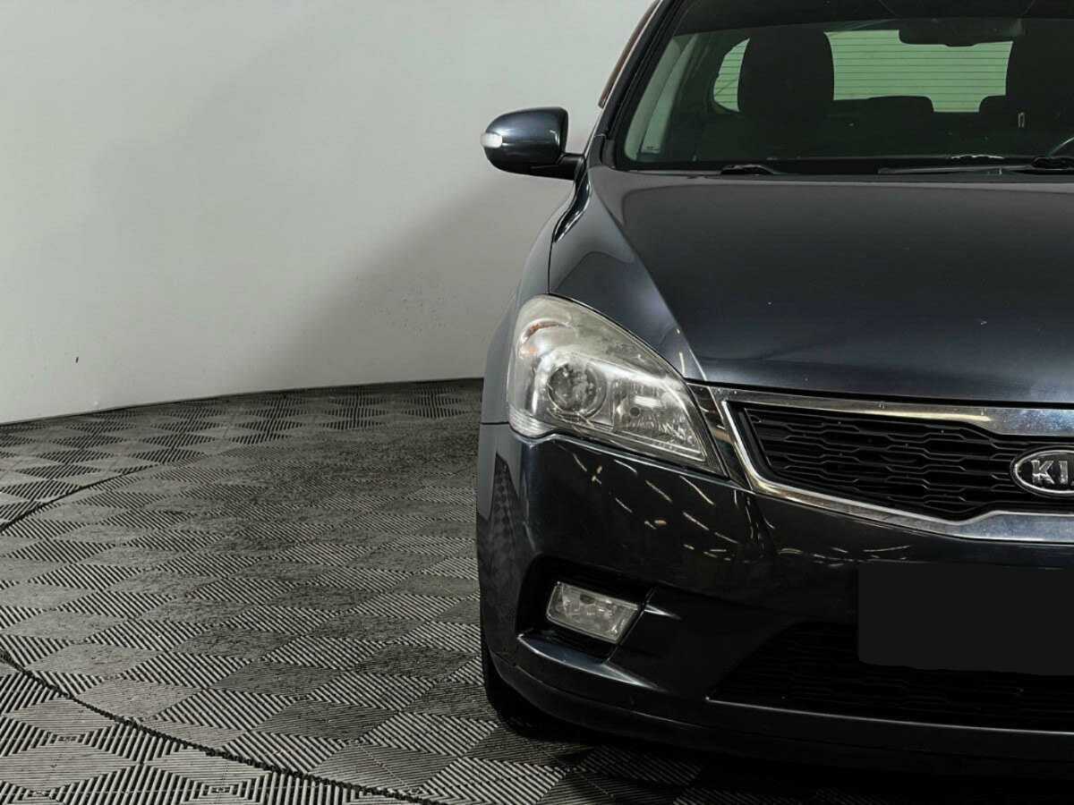 Kia Ceed с пробегом — 2011 год. Фото: #13