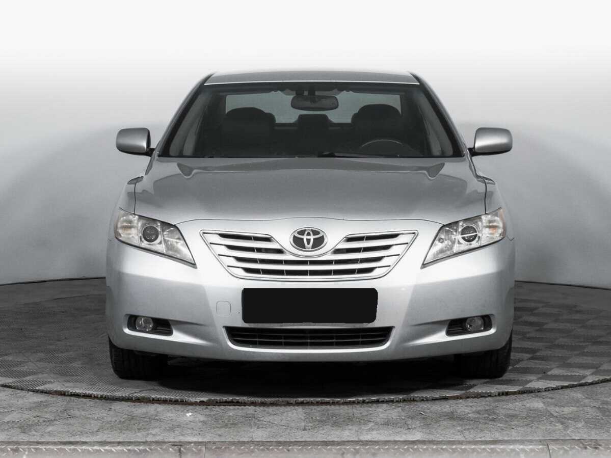 Toyota Camry с пробегом — 2006 год. Фото: #1
