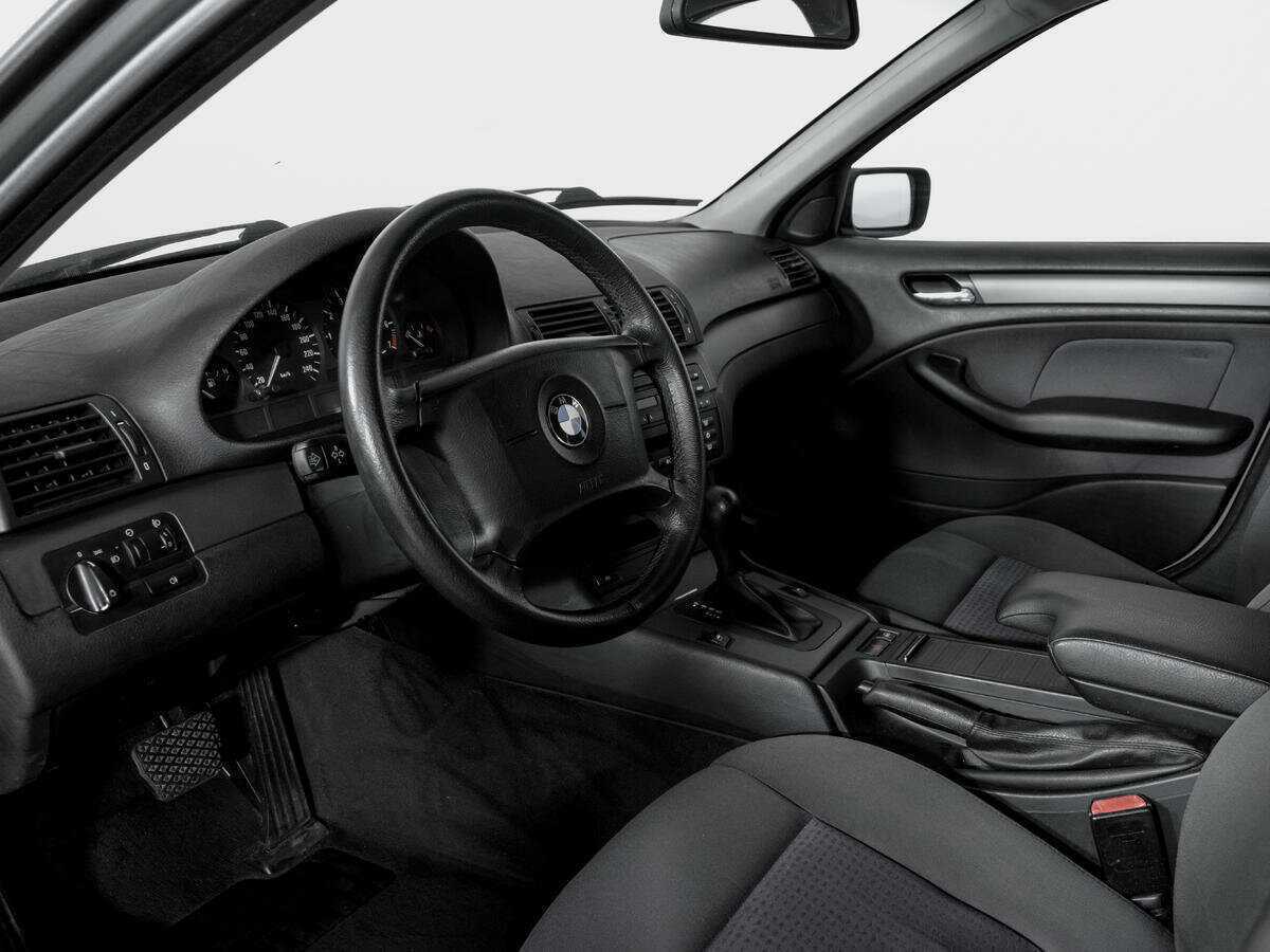 BMW 3 серии с пробегом — 2004 год. Фото: #14