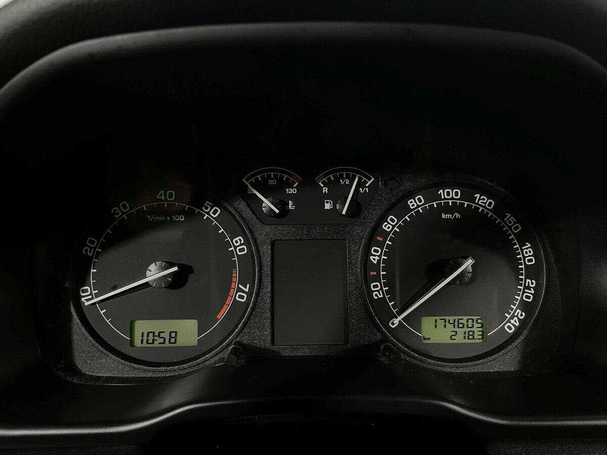 Skoda Octavia с пробегом — 2008 год. Фото: #8