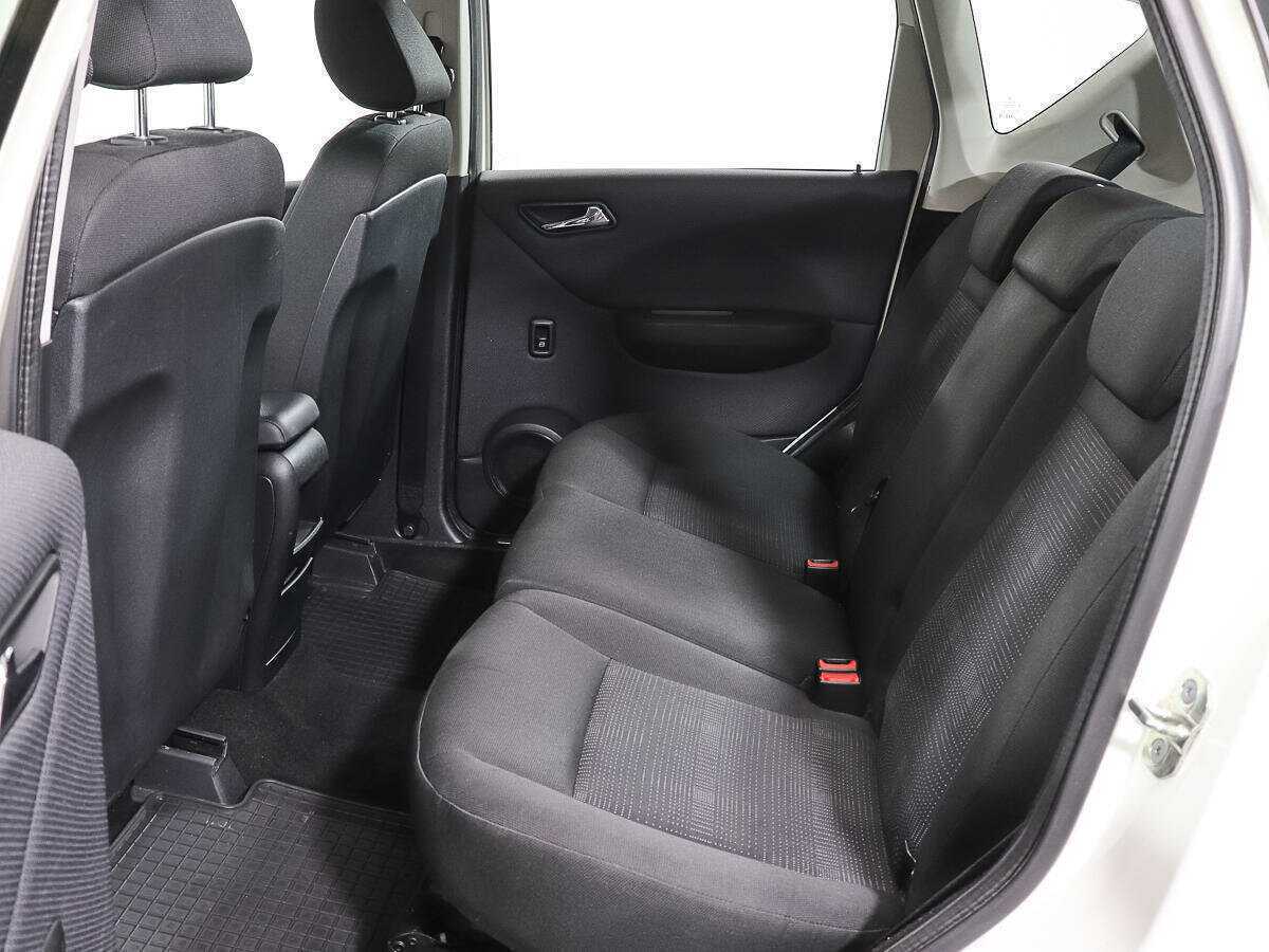 Mercedes-Benz A-Класс с пробегом — 2009 год. Фото: #9