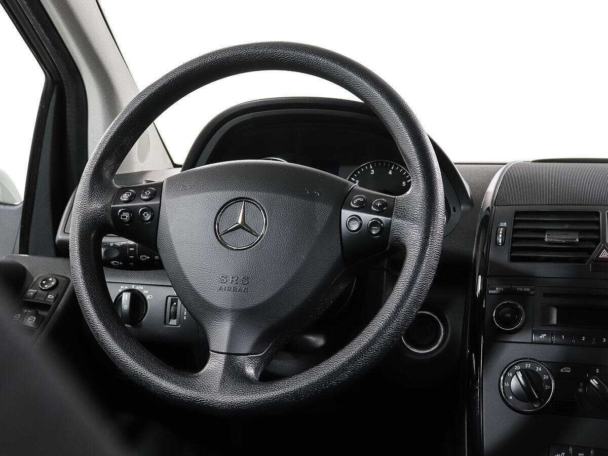 Mercedes-Benz A-Класс с пробегом — 2009 год. Фото: #13