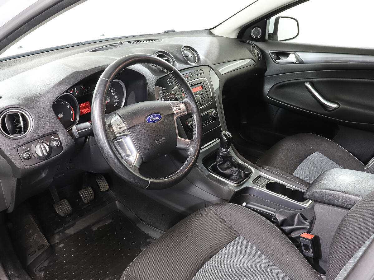 Ford Mondeo с пробегом — 2013 год. Фото: #12