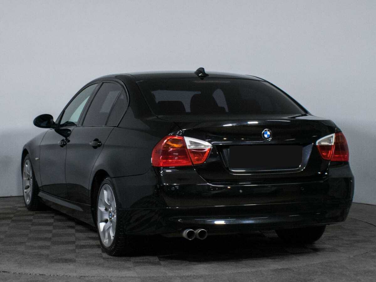 BMW 3 серии с пробегом — 2005 год. Фото: #6