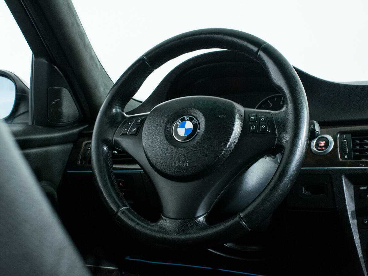 BMW 3 серии с пробегом — 2005 год. Фото: #13