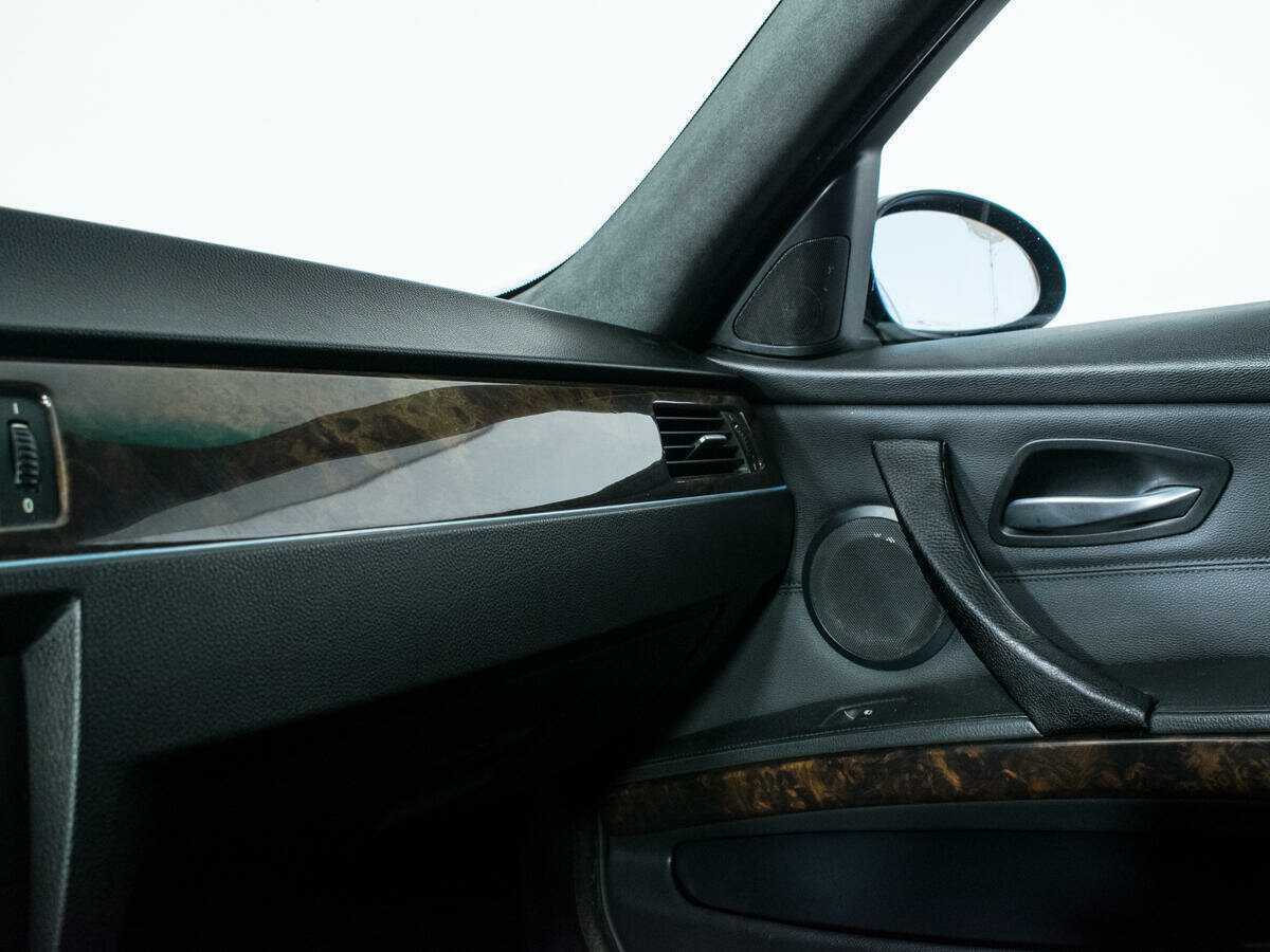 BMW 3 серии с пробегом — 2005 год. Фото: #15