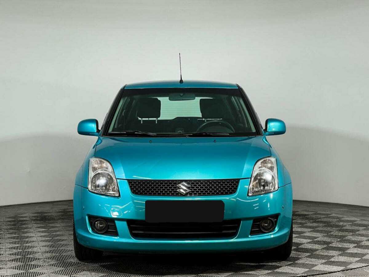 Suzuki Swift с пробегом — 2009 год. Фото: #1