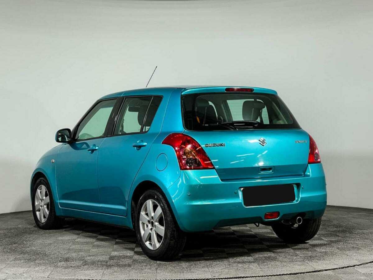 Suzuki Swift с пробегом — 2009 год. Фото: #6