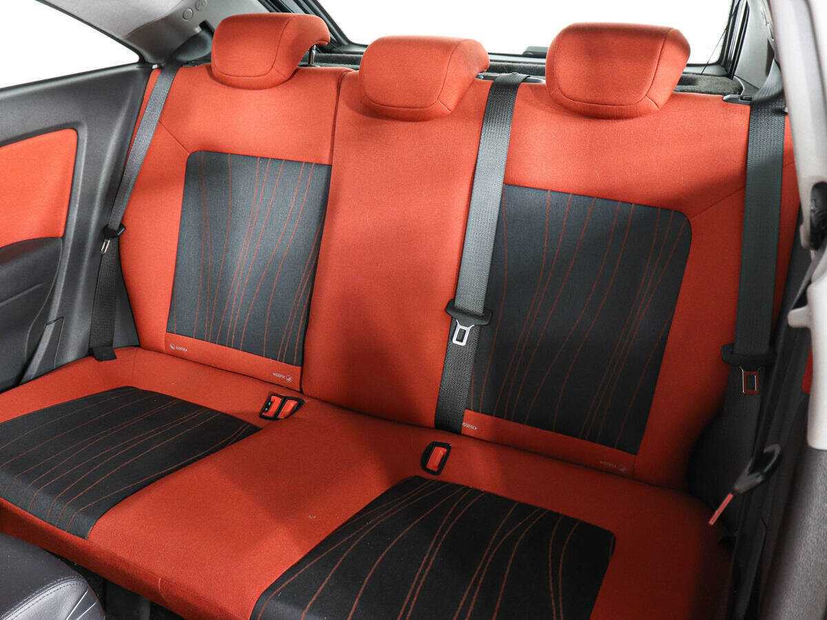 Opel Corsa с пробегом — 2008 год. Фото: #11