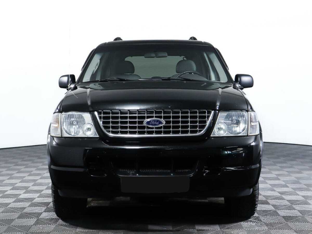 Ford Explorer с пробегом — 2002 год. Фото: #1