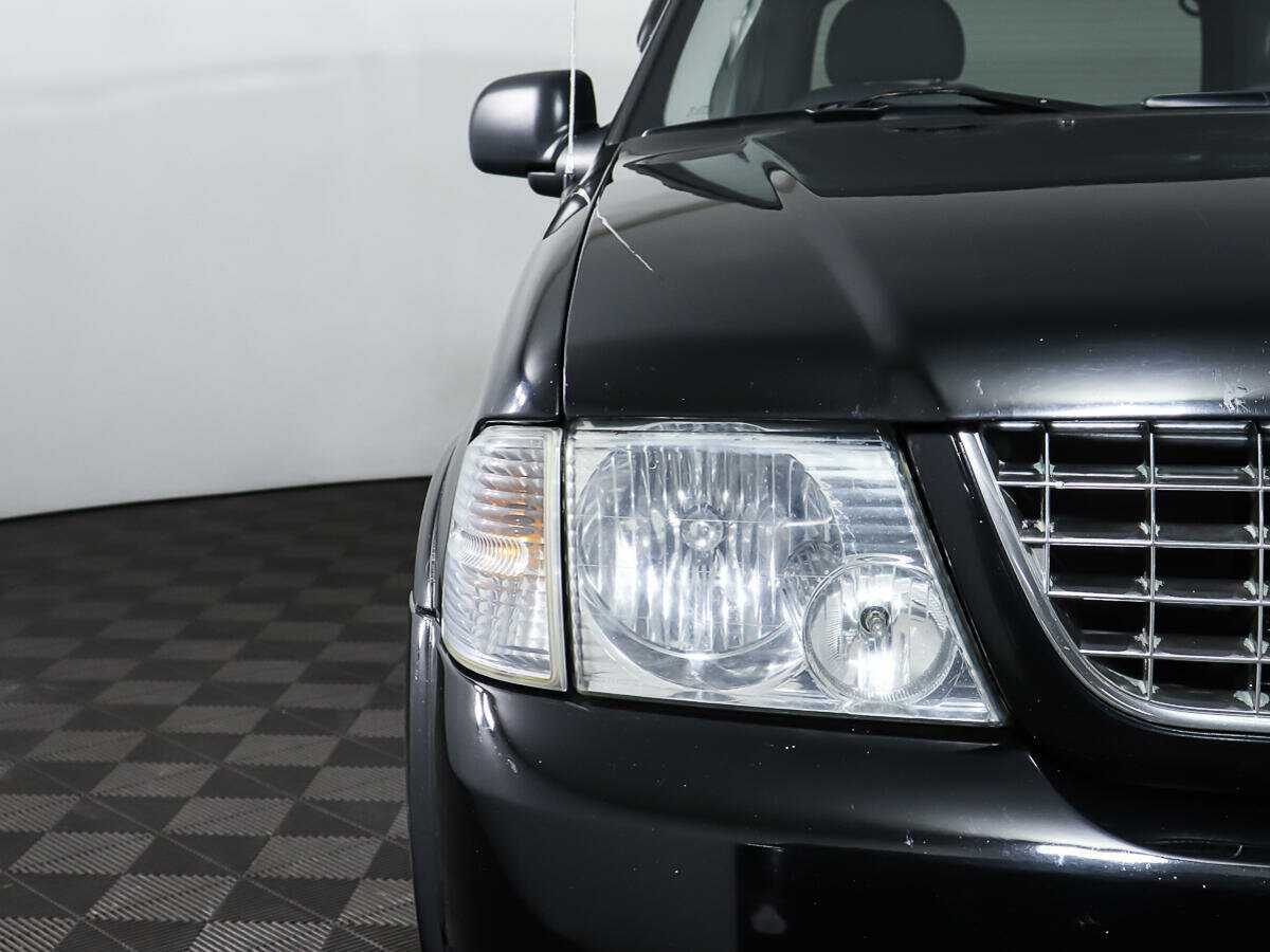 Ford Explorer с пробегом — 2002 год. Фото: #21