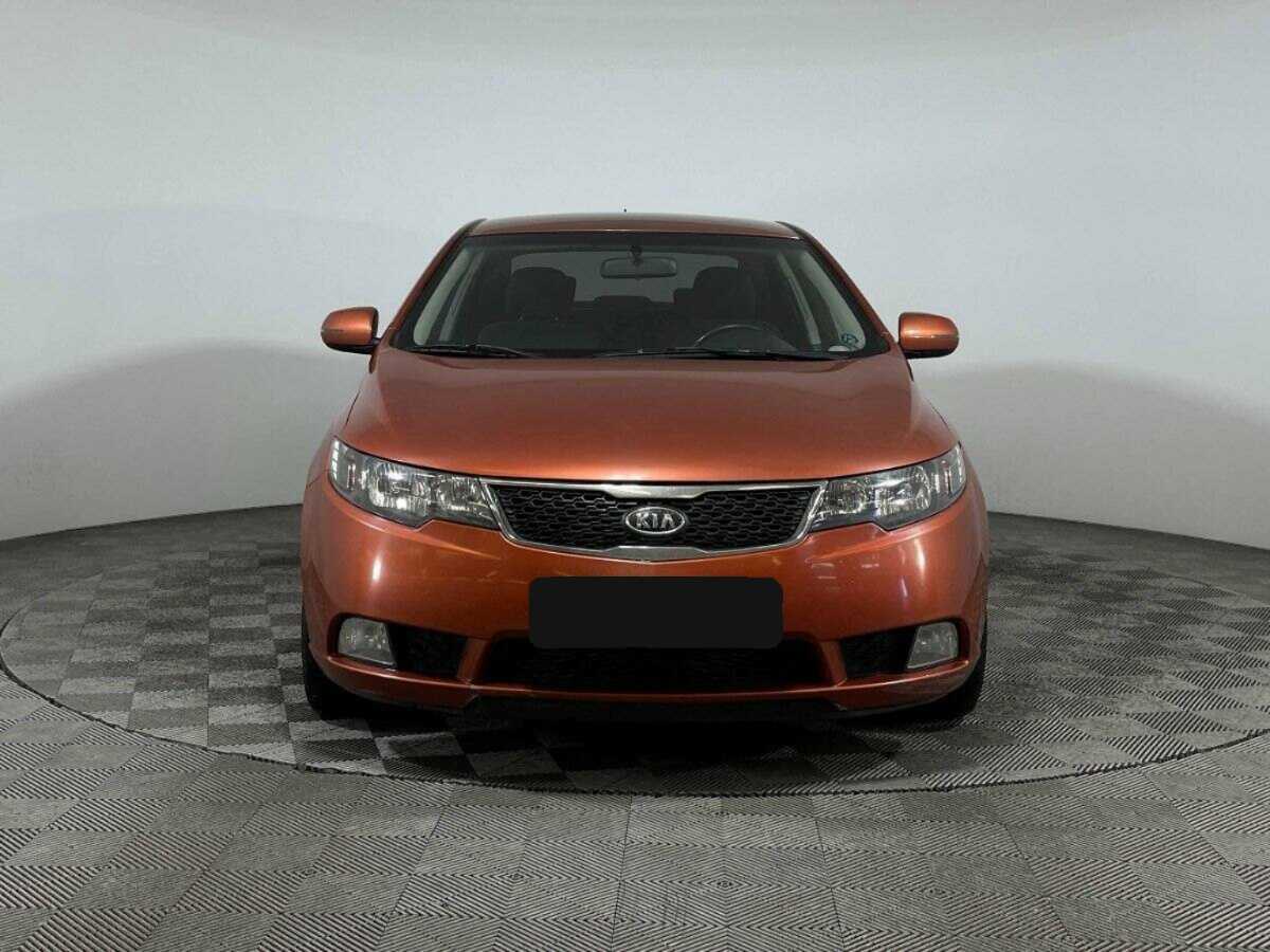 Kia Cerato с пробегом — 2011 год. Фото: #1