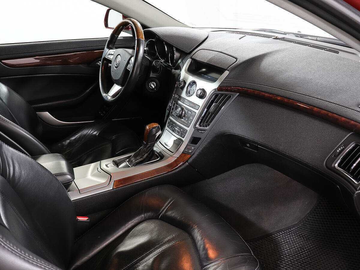Cadillac CTS с пробегом — 2008 год. Фото: #8