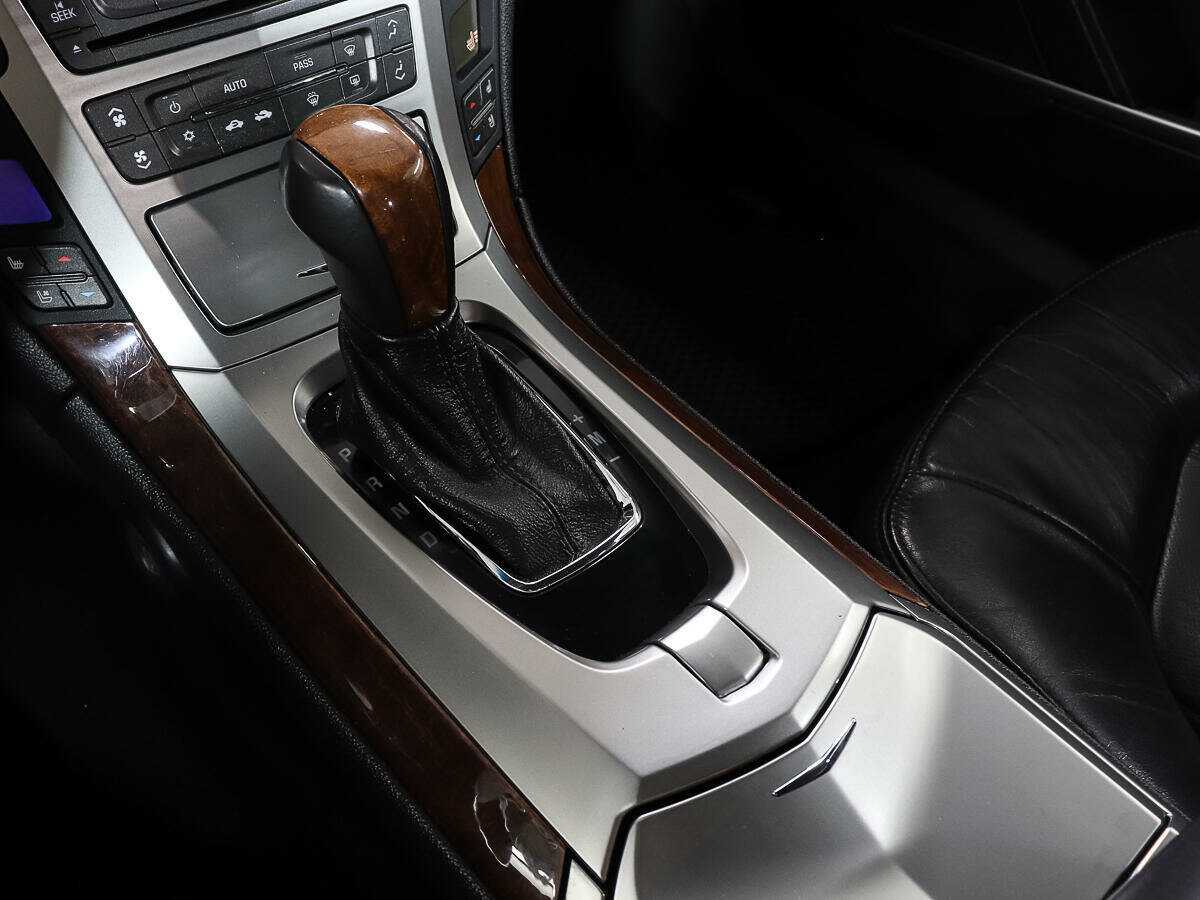 Cadillac CTS с пробегом — 2008 год. Фото: #15