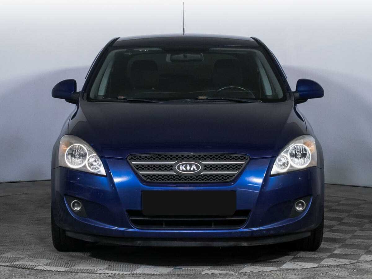 Kia Ceed с пробегом — 2009 год. Фото: #1
