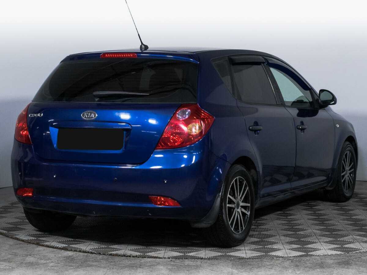 Kia Ceed с пробегом — 2009 год. Фото: #4