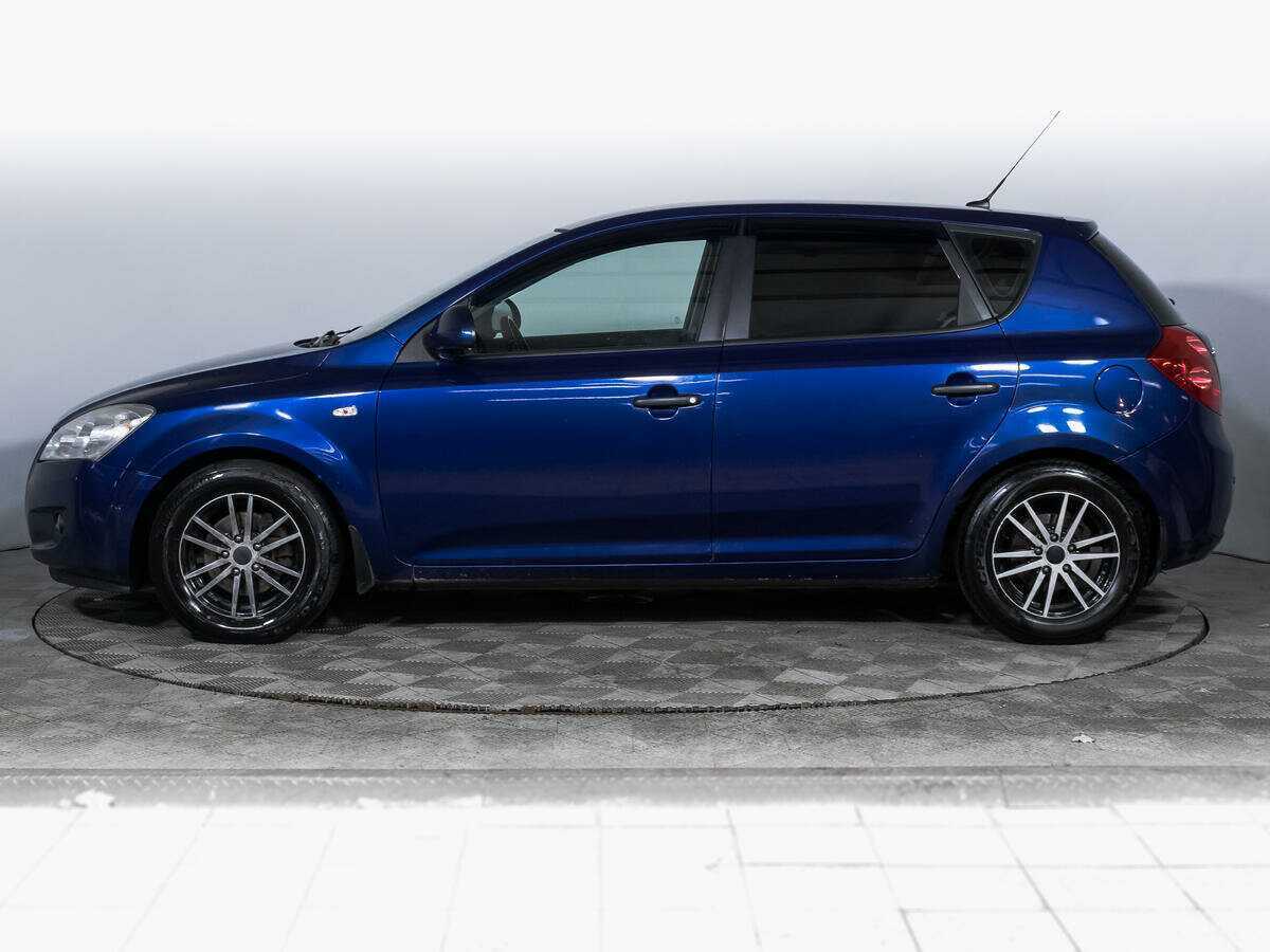 Kia Ceed с пробегом — 2009 год. Фото: #7