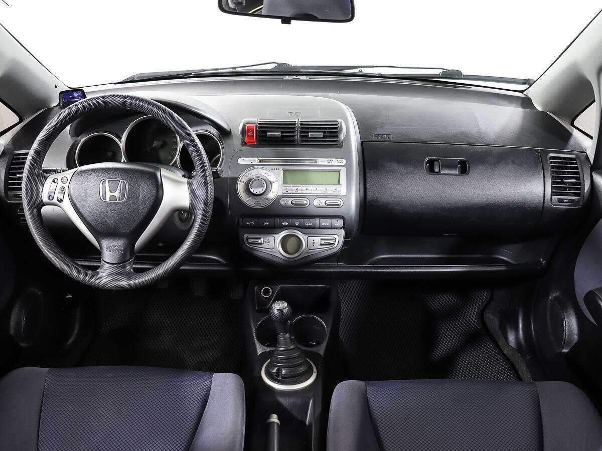 Honda Jazz с пробегом — 2007 год. Фото: #9