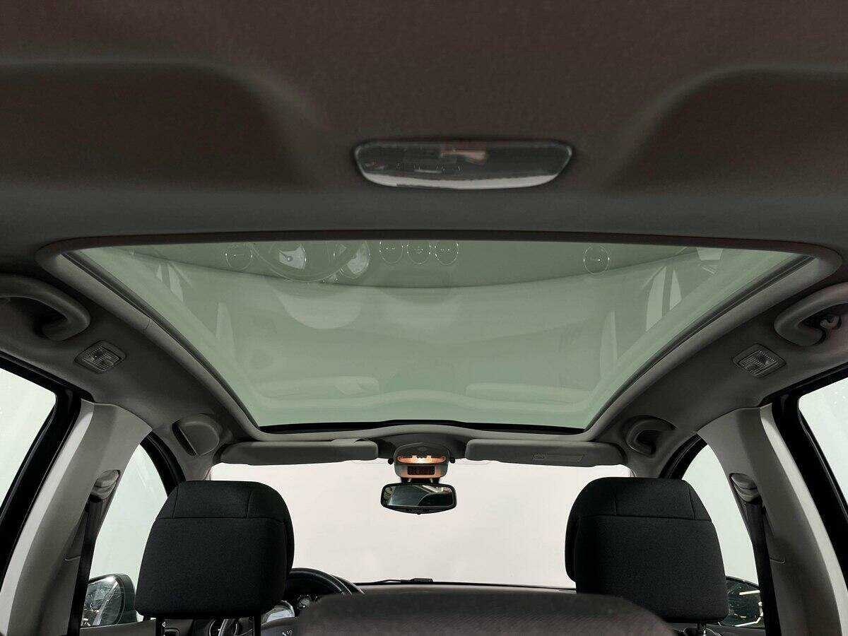 Peugeot 308 с пробегом — 2009 год. Фото: #13